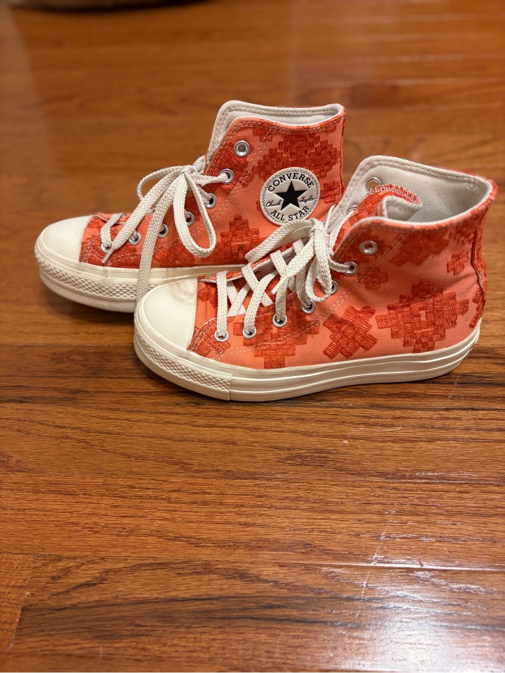 Converse | Boho Orange High Top Platform Chuck Taylor’s size 7